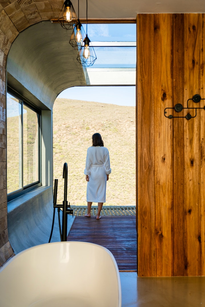 Western Cape Accommodation at Melozhori Private Game Reserve Waterfall Pod | Viya