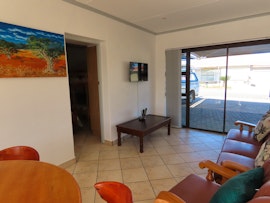 Mossel Bay Accommodation at Lasarus Hartenbos Bolandstraat 12 | Viya