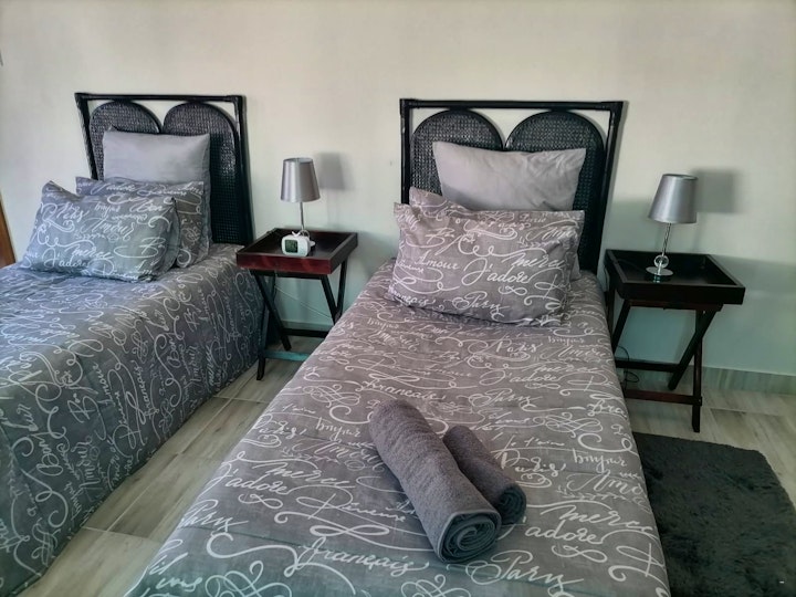 Western Cape Accommodation at Peach House | Viya