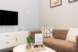 Cape Town Accommodation at Suburban Bliss | Viya