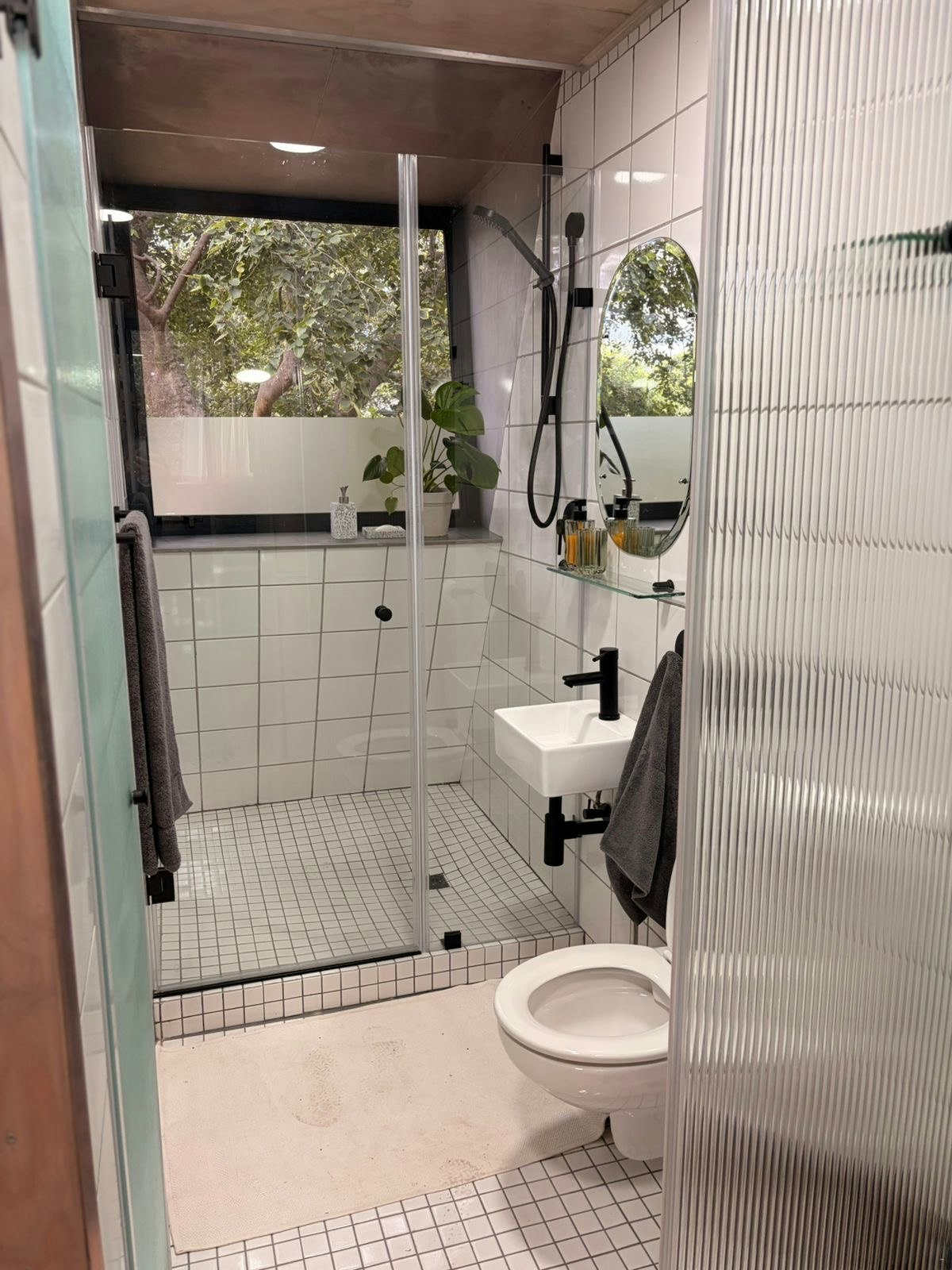 Penny Pod Tiny House image no 9 of 11