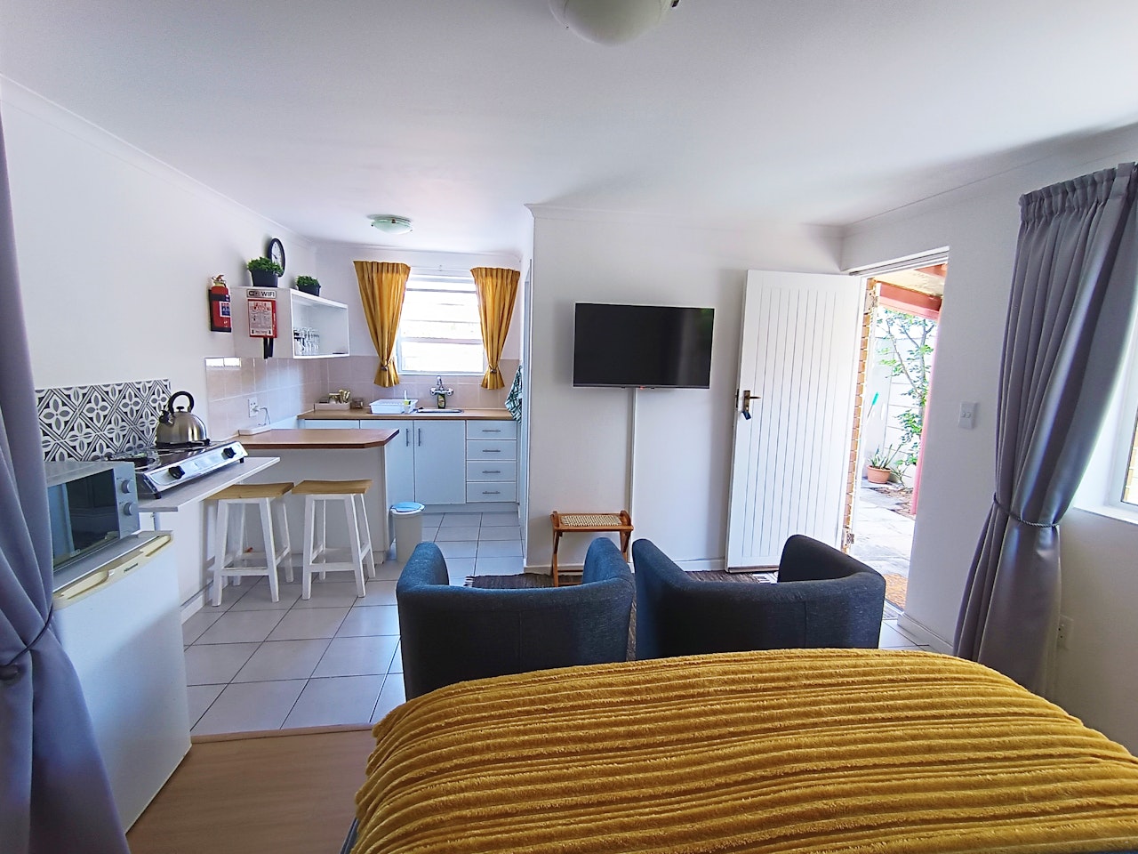 Bloubergstrand Accommodation at  | Viya