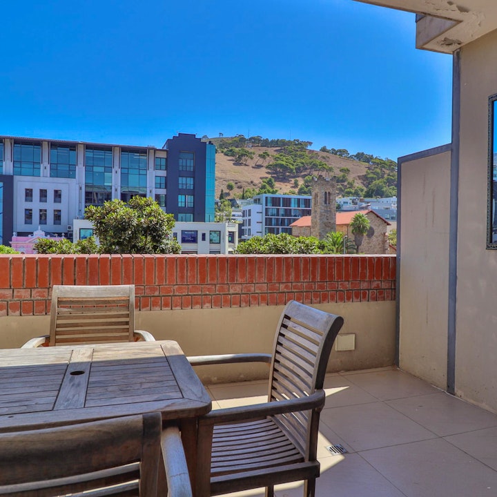 Cape Town Accommodation at Rockwell 312 | Viya