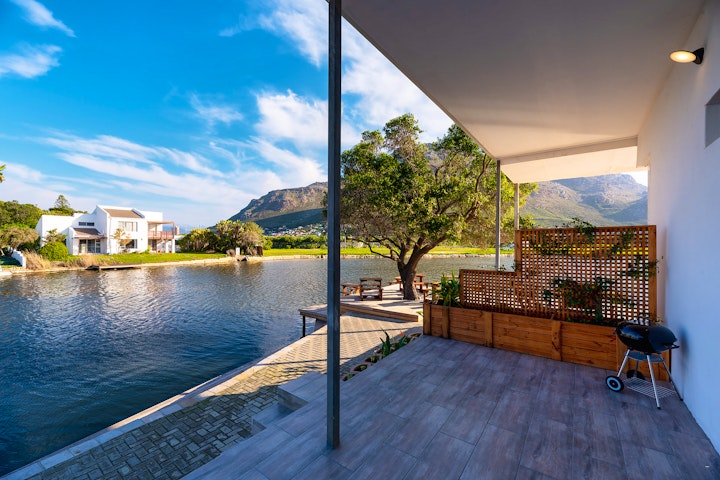 Cape Town Accommodation at Marina Views | Viya