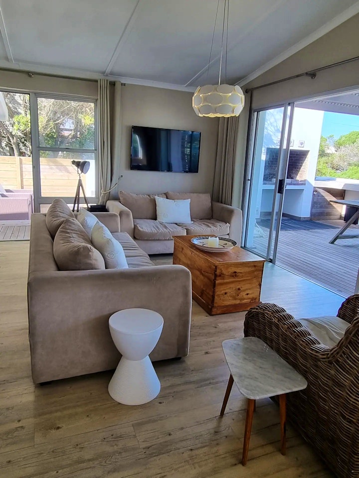 Overberg Accommodation at Potluck Cottage | Viya