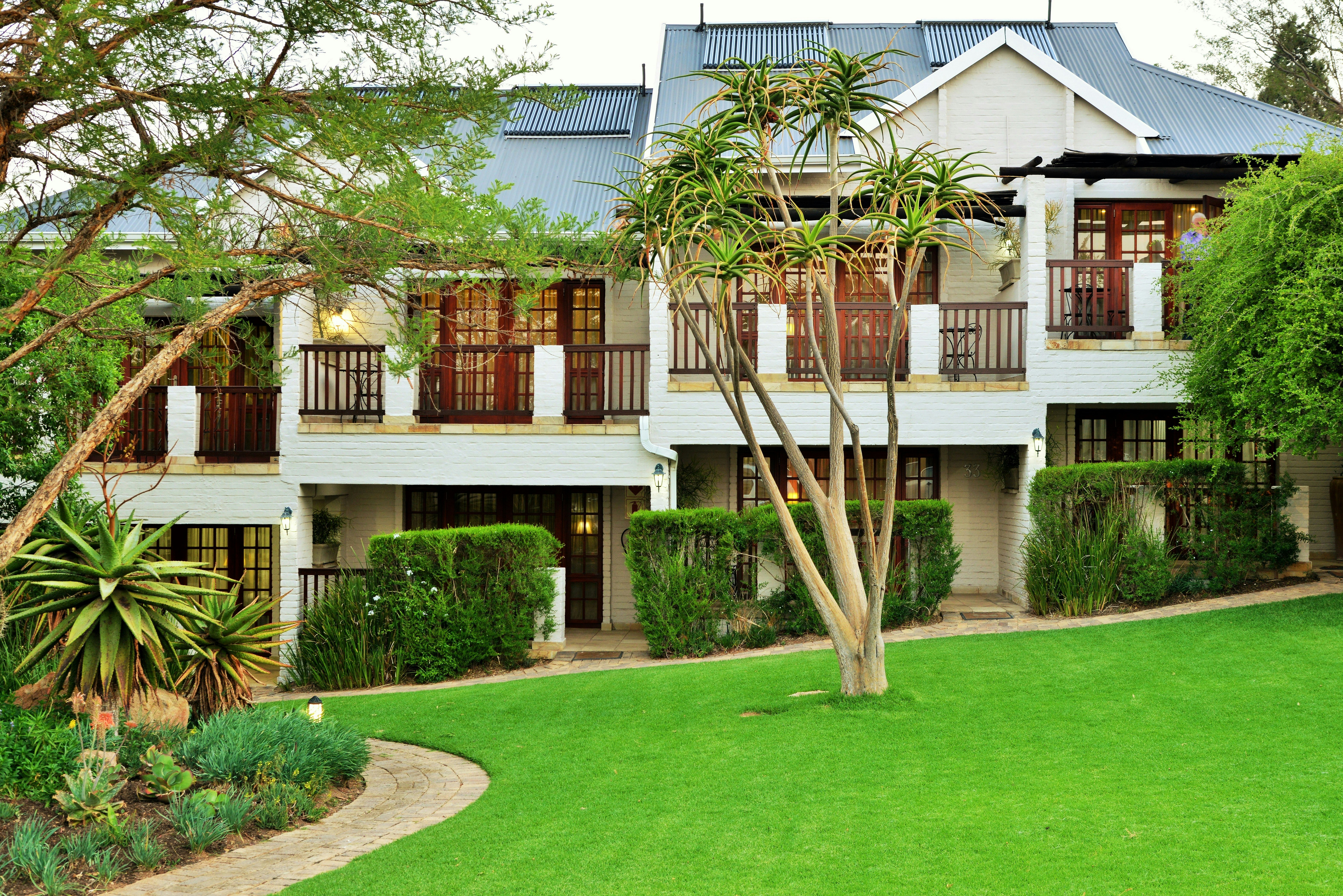 Rivonia Premier Lodge | TravelGround