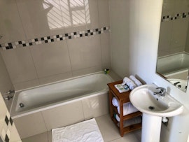 Cape Town Accommodation at The Plum | Viya