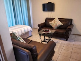 Northern Suburbs Accommodation at Serengeti Self Catering Units - One Bedroom Apartment | Viya