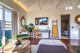 City Bowl Accommodation at 20 Cedarberg | Viya