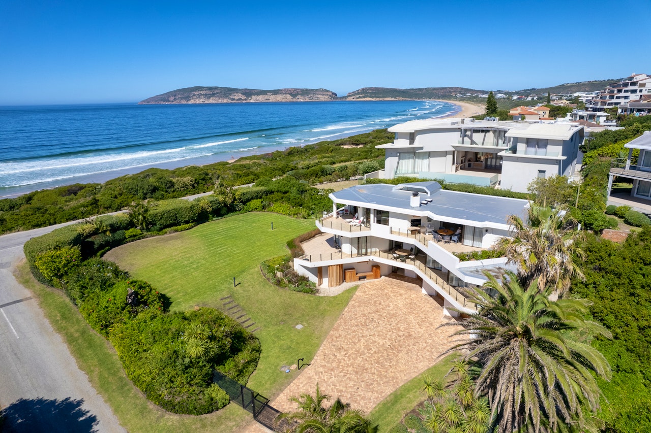 Plettenberg Bay Accommodation at  | Viya