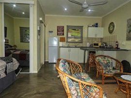 South Coast Accommodation at Roes in Vrede | Viya