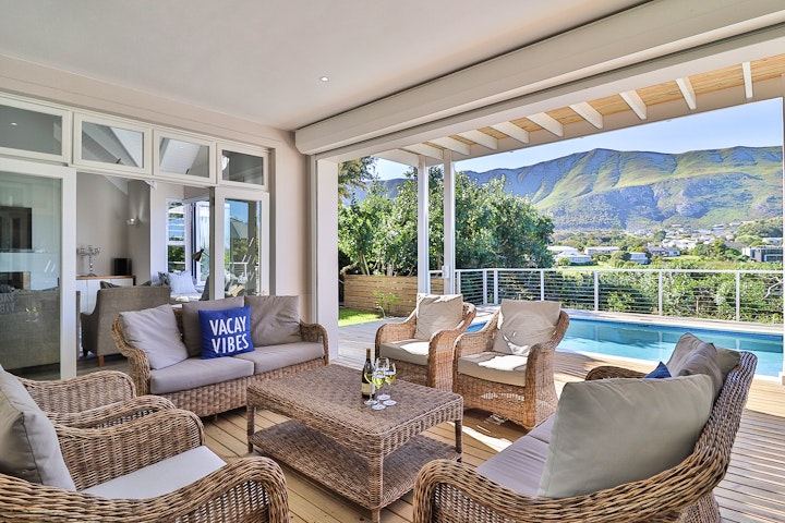 Western Cape Accommodation at Riverside Manor | Viya