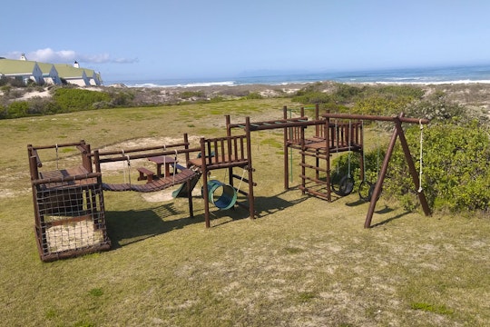 Bird's Haven Beach House