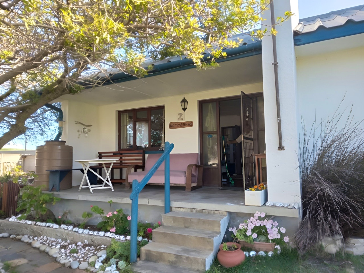 Hermanus Accommodation at  | Viya