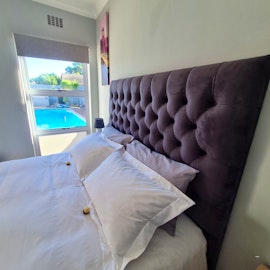 Bloubergstrand Accommodation at  | Viya