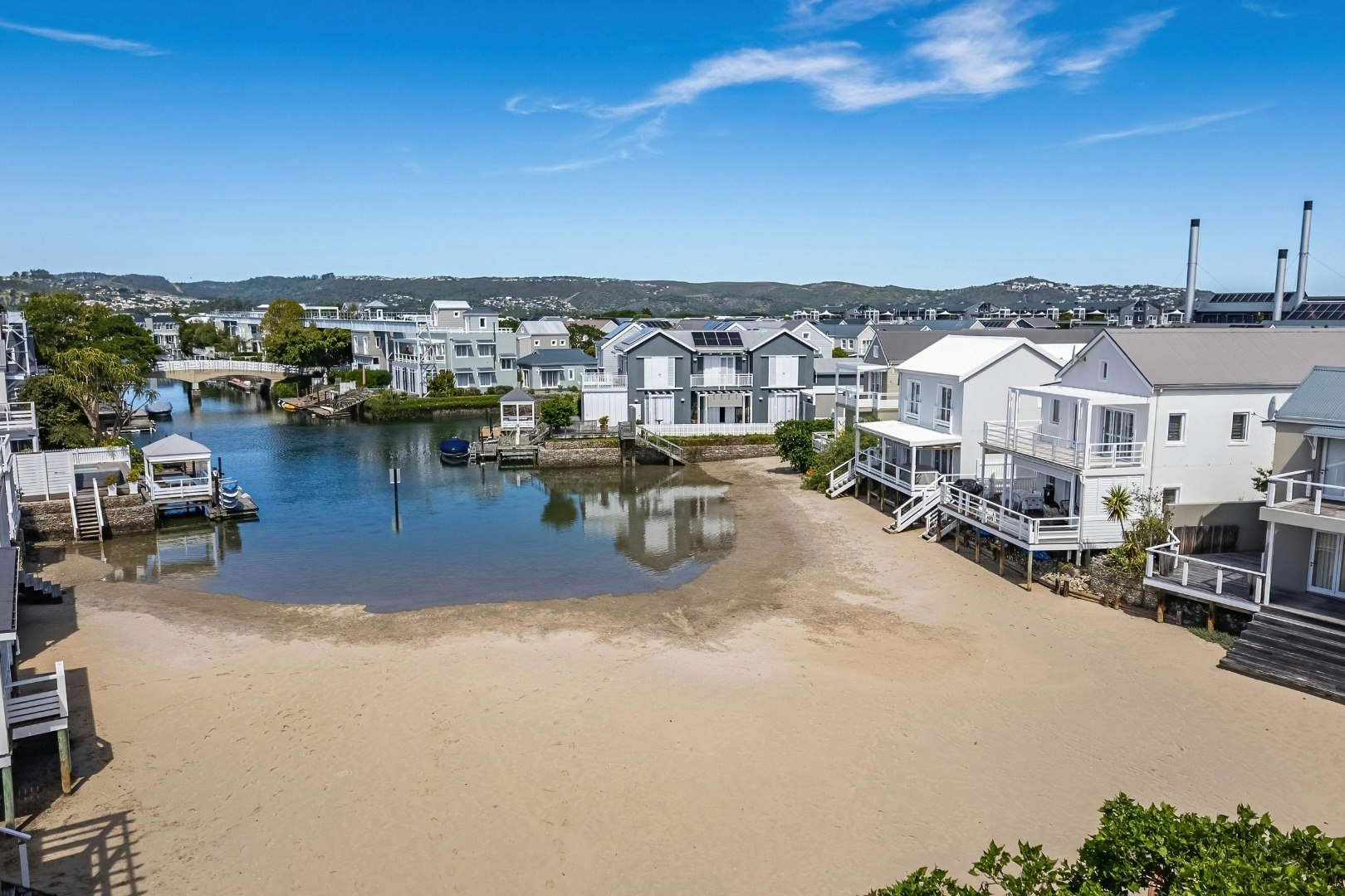 Beach View image no 23 of 24