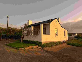 Karoo Accommodation at Rooikloof Guest Farm | Viya