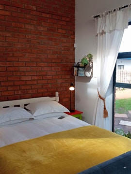 Jeffreys Bay Accommodation at Wildevy Studio | Viya