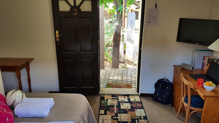 Sandton Accommodation at Dennis Road Guesthouse | Viya