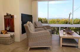 Hermanus Accommodation at Home with a View | Viya