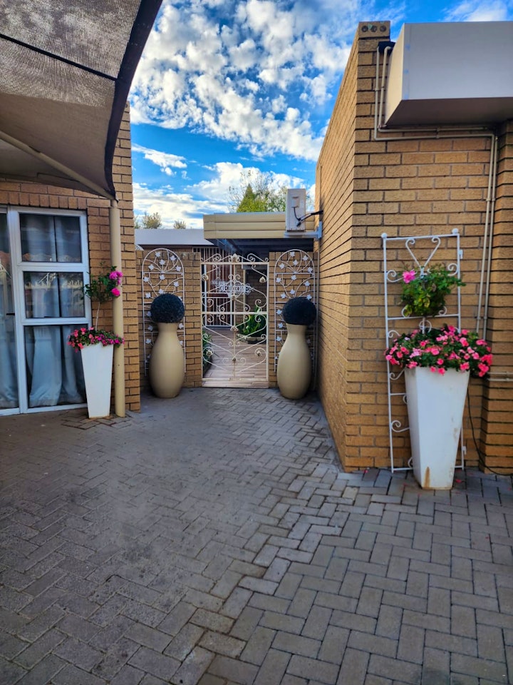 Free State Accommodation at Villa Rose Cottages | Viya