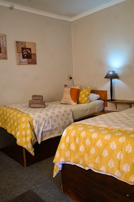 Karoo Accommodation at Emthanjeni Lodge | Viya