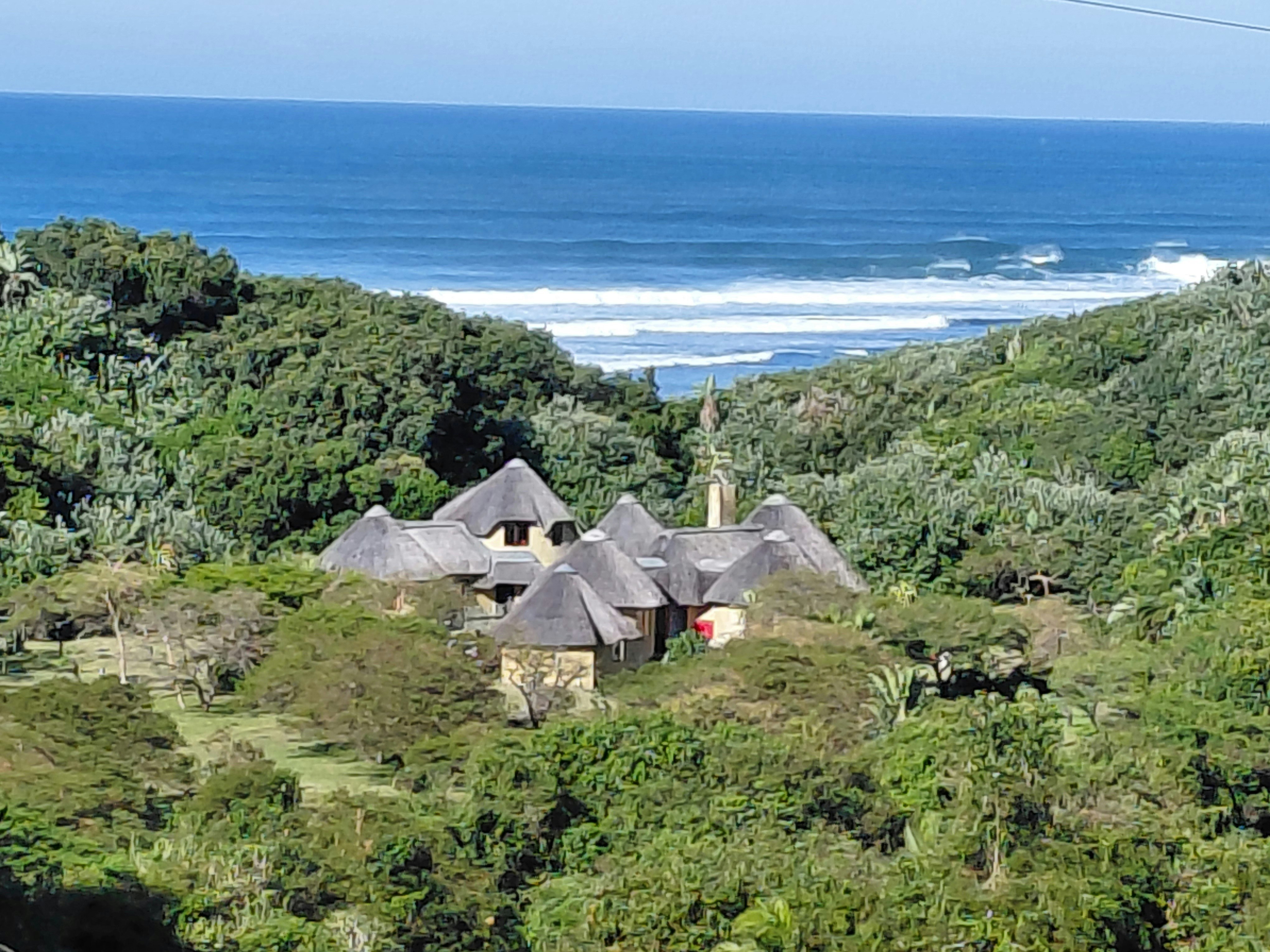 Umtendwe Beach Cottages image no 1 of 16