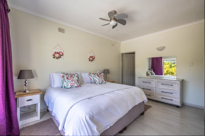 Garden Route Accommodation at Close to Beach | Viya