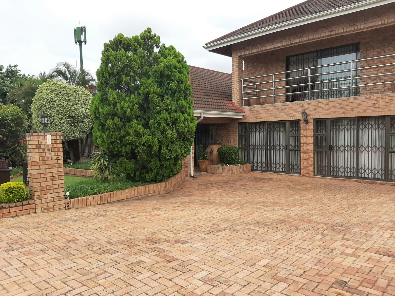 Lalanathi Guest House Rates