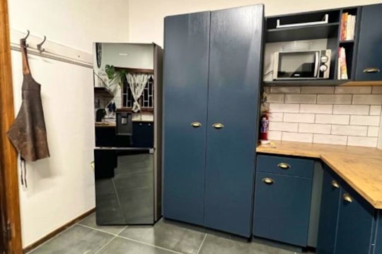 Twelve First Avenue Holiday Home