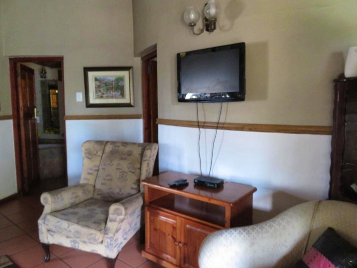 Bojanala Accommodation at Harties Lodge Rose Cottage | Viya