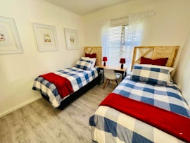 Mossel Bay Accommodation at Hoofkantoor | Viya