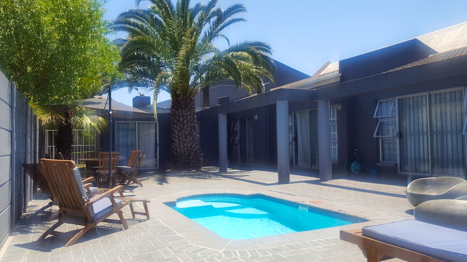 Bloubergstrand Accommodation at  | Viya