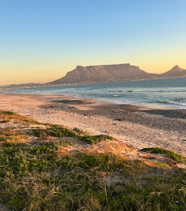 Northern Suburbs Accommodation at Sunset Waves Bloubergstrand | Viya