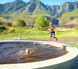 Overberg Accommodation at Hemelsbreed Farm | Viya