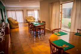 Sarah Baartman District Accommodation at Karoo House Guesthouse | Viya