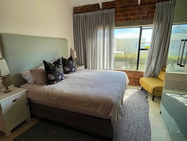 Struisbaai Accommodation at See-Volstruis | Viya