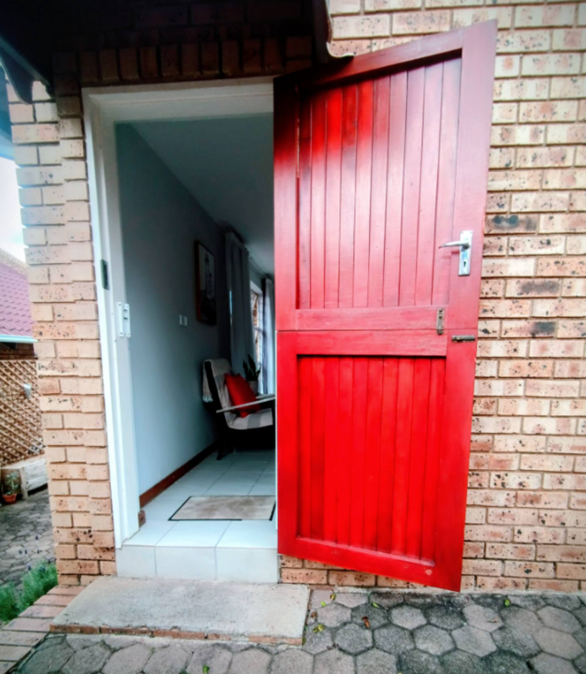 Bracco's Pad at Freyja's Place image no 3 of 28