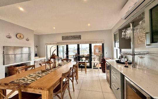 Jeffreys Bay Accommodation at  | Viya