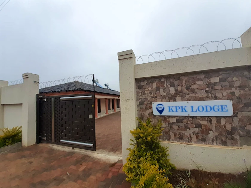 KPK Lodge TravelGround