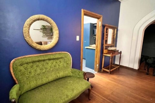Twelve First Avenue Holiday Home