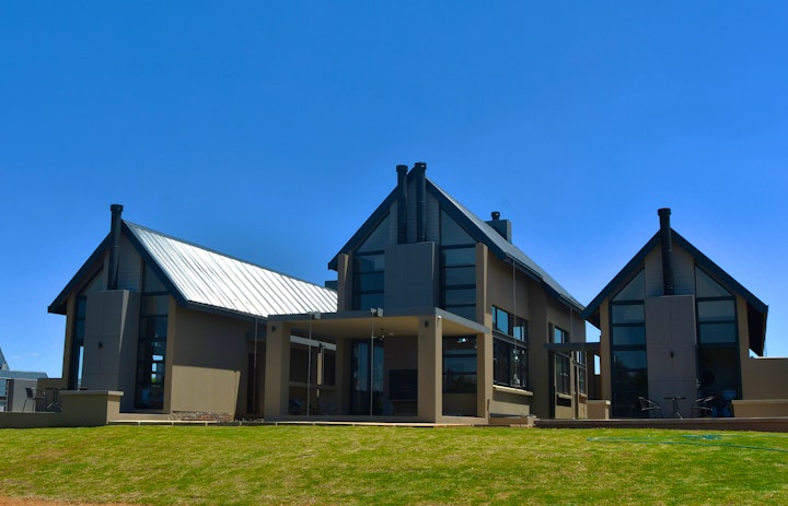 Free State Accommodation at Vaal De Grace Golf Estate - The Shack | Viya