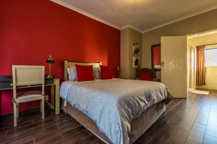 West Rand Accommodation at Silverstone Guesthouse | Viya