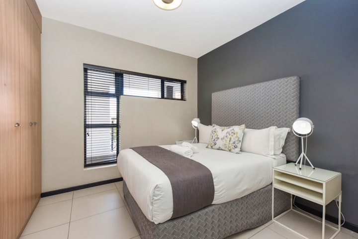 Johannesburg Accommodation at Easy Stay - Vantage 502 | Viya