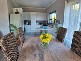 Jeffreys Bay Accommodation at Dolphin Drive | Viya