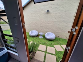 Garden Route Accommodation at Petite Cottage Plett | Viya