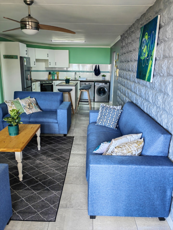 Margate Accommodation at Silhouette 1 Amazing Grace | Viya