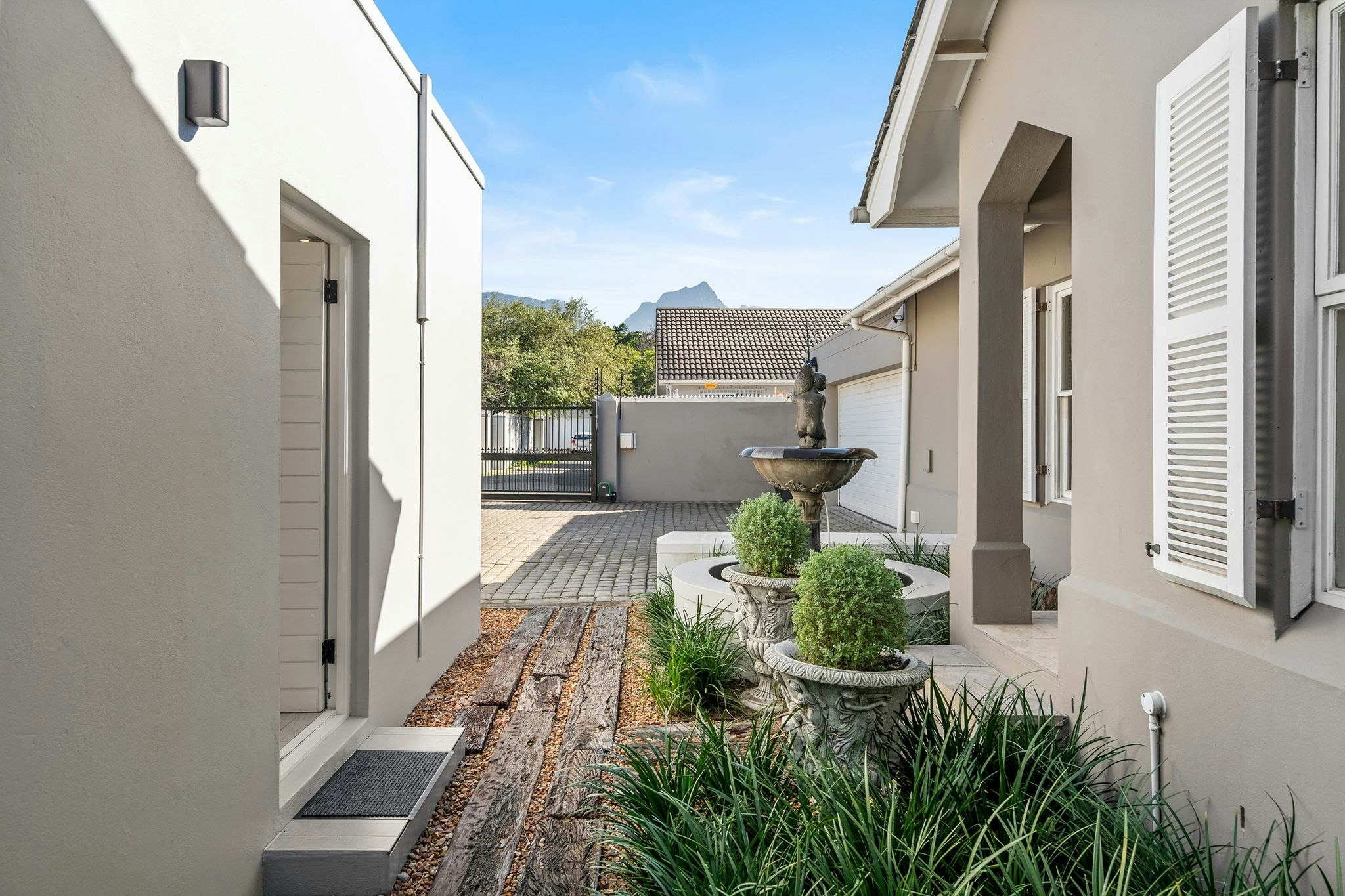 Sangrove Residence image no 47 of 51