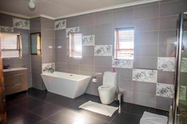 Hoedspruit Accommodation at Dakarai Boutique Hotel | Viya