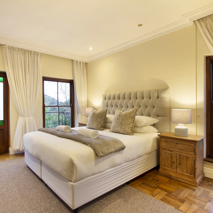 Cape Town Accommodation at Lyonesse House | Viya
